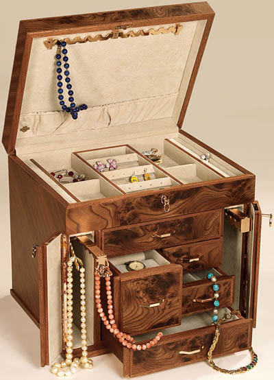 Agresti jewelry box.
