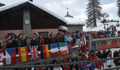 Bob Restaurant located right in the starting house of the Olympic bobsleigh run St. Moritz-Celerina.