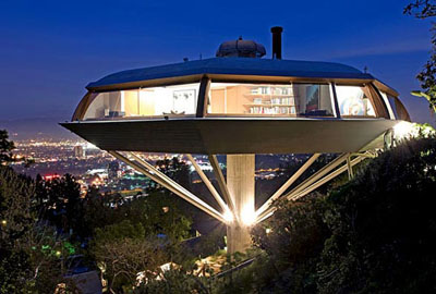 The Chemosphere, designed by American architect John Lautner in 1960. 7776 Torreyson Drive, Los Angeles, CA, U.S.A.