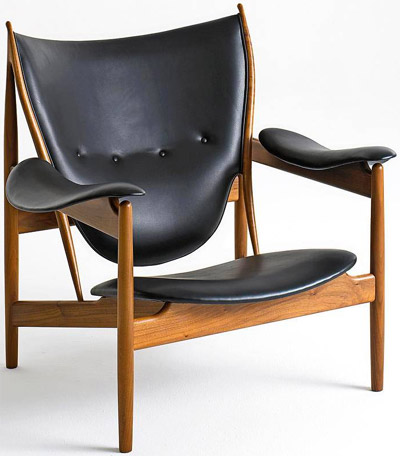 Chieftains Chair designed by Finn Juhl (1949).