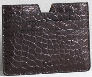 Graae 6 card holder in alligator - dark brown: €540.