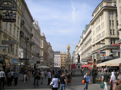 Graben is a pedestrianized street in the center of Vienna and the heart of Vienna's most famous shopping streets.