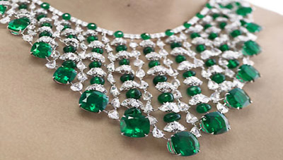 Diamond and emerald necklace by Chopard.