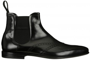 Cesare Paciotti Beatles-style ankle boot in shiny black calfskin: US$832.