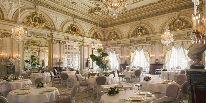 Restaurant Le Louis XVAlain Ducasse at Hôtel de Paris.