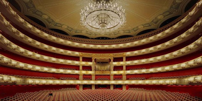 Inside Opéra de Monte-Carlo.
