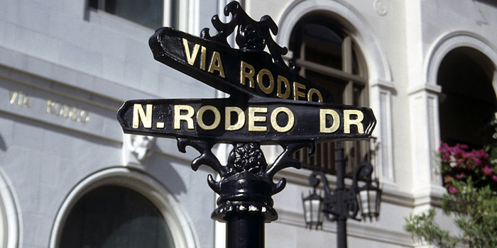 Rodeo Drive, Beverly Hills, California, U.S.A. Shopping district known for designer label and haute couture fashion extends from Wilshire Boulevard to Santa Monica Boulevard.