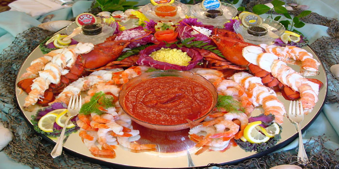 Grilled seafood platter.
