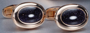 York Hand-crafted cuff links in 18 carat rose gold or white gold.