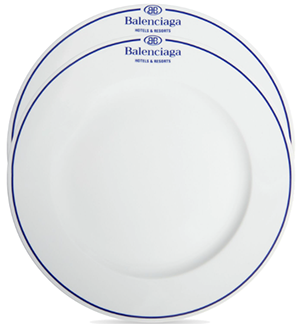 Balenciaga Big Plate in white & blue porcelain: €325.