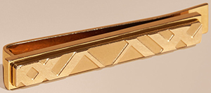 Burberry Check-engraved Tie Bar: US$190.
