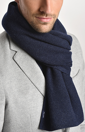 Façonnable men's cashmere scarf: €250.