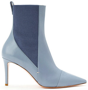 Elisabetta Franchi pointed-toe low-cut boots: €539.