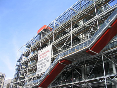 Centre Pompidou, Place Georges-Pompidou, 75004 Paris, France.  Photo: Leland.