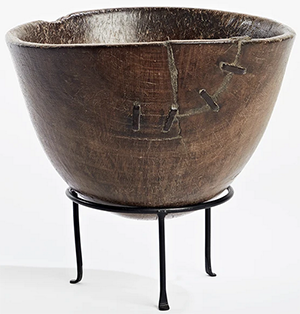 de le Cuona Hausa Wooden Bowl Large - Brown.