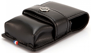 S.T. Dupont Line D Leather Lighter Case Black: €135.