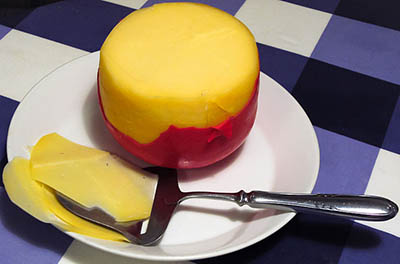 Edam cheese. Original photo by Yvwv.