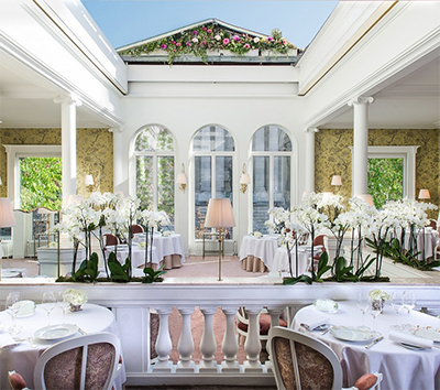Restaurant Lasserre, 17 Avenue Franklin Roosevelt, 75008 Paris, France.