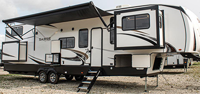 Top 40 Best High-End Luxury Motorhomes & Recreational Vehicles (RVs ...