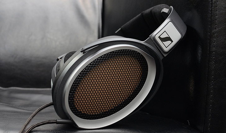 Sennheiser HE 1 - The new Orpheus: US$59,000 - The most expensive headphone setup in the world.