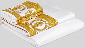 Versace I ♥ Baroque Border Bed Linen Set: US$950.