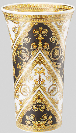 Versace I ♥ Baroque small vase: US$550.