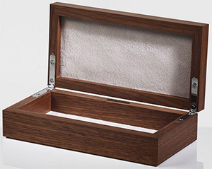 Linley Gentleman’s Cufflink Box: £575.