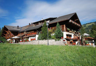 Hostellerie Alpenrose, Dorfstrasse 14, 3778 Schönried / Gstaad, Switzerland.