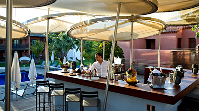 Hotel Benkiraï's Outdoor Bar.