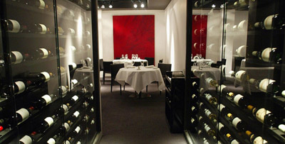 Obama, Putin and Hollande Go Speed Dinner Dating in Paris at Restaurant Le Chiberta, 3 Rue Arsène Houssaye, 75008 Paris.
