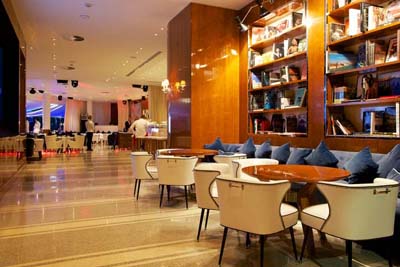 Cipriani Downtown Ibiza Lounge, Paseo Juan Carlos I, nr. 17, Ibiza Gran Hotel, 07800 Ibiza Town.