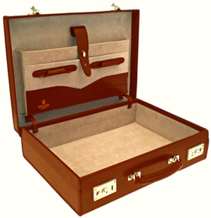 Ettinger Hazelnut Bank Lid-Over Attaché Case: 3,942.