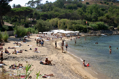 La plage des Graniers.