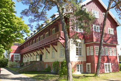 Hotel Hornbækhus, Skovvej 7, 3100 Hornbæk.