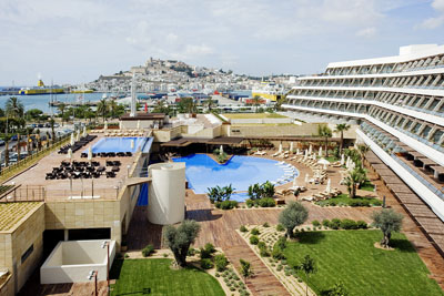 Ibiza Gran Hotel, Passeig de Joan Carles I, 17, 07800 Ibiza Town.