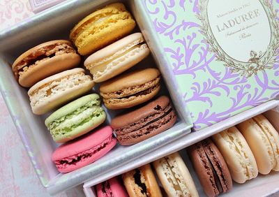 Ladurée, 1 Rue Georges Clemenceau.