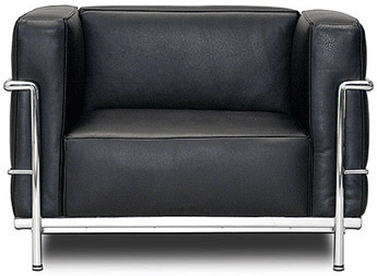Le Corbusier LC3 Poltrona Lounge Chair.
