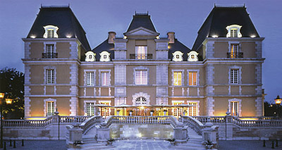 Château Restaurant Joël Robuchon.