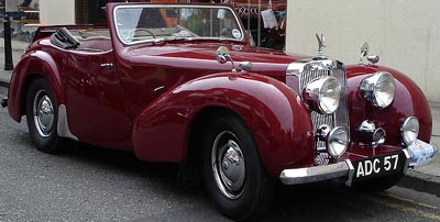 Triumph Roadster (1946–1949).