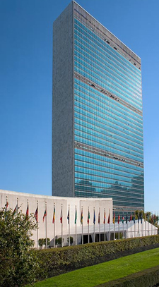 United Nations Headquarters by Oscar Niemeyer (1952).