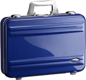 Zero Halliburton Classic Polycarbonate Small Framed Attache in Blue: US$350.