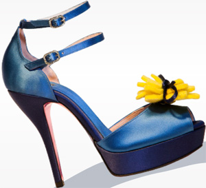 Zoraide Women's Audrey Blue Silk and Felt Flower Shoe.