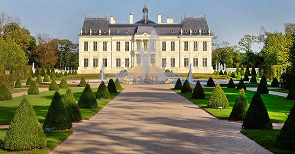 Château Louis XIV, Louveciennes, France.