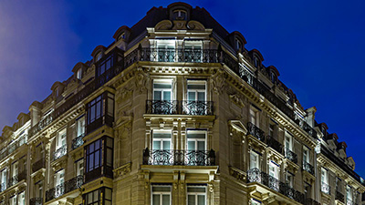 Hôtel de la Trémoille, 14 Rue de la Trémoille, 75008 Paris.