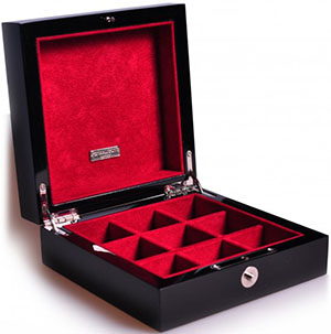 Penhaligon's Black Lacquer Cufflink Box.