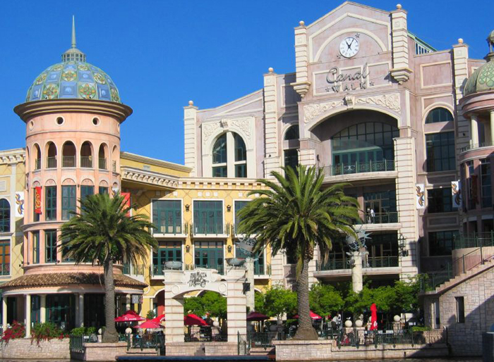 Canal Walk Shopping Centre, Century Boulevard, Century City, Cape Town, 7441.