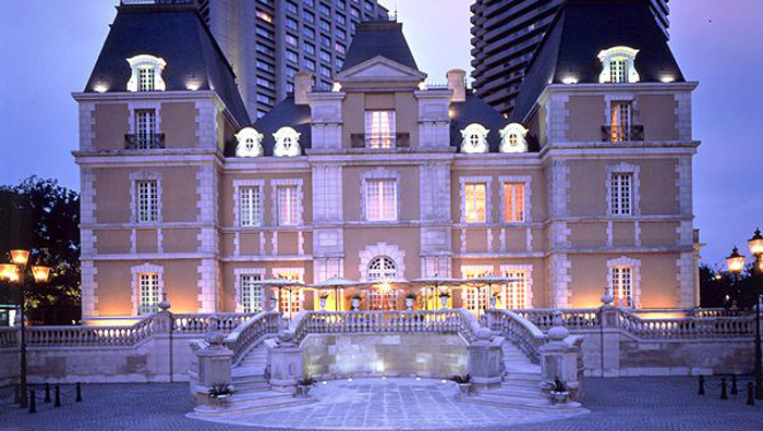 Château Restaurant Joël Robuchon.