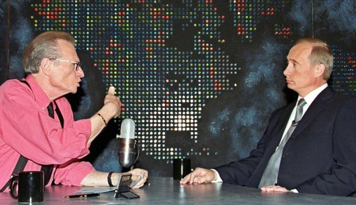 Larry King interviewing Vladimir Putin on September 8, 2000.