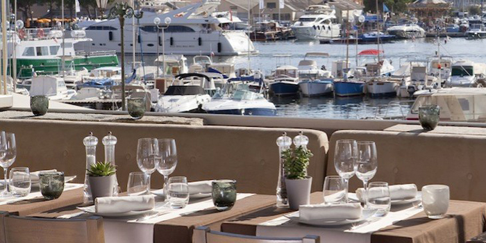 Restaurant Leï Mouscardins - 1, rue du Portalet, 83990 Saint-Tropez.