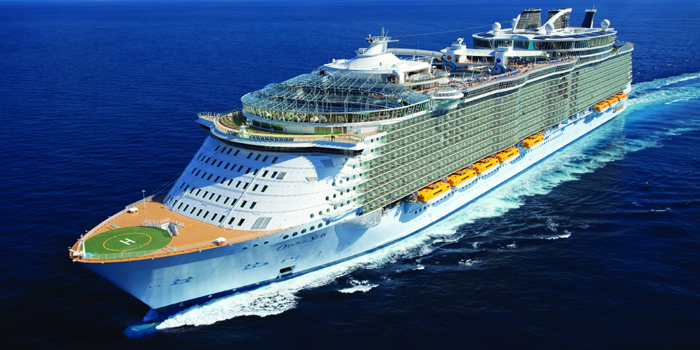 MS Oasis of the Seas.